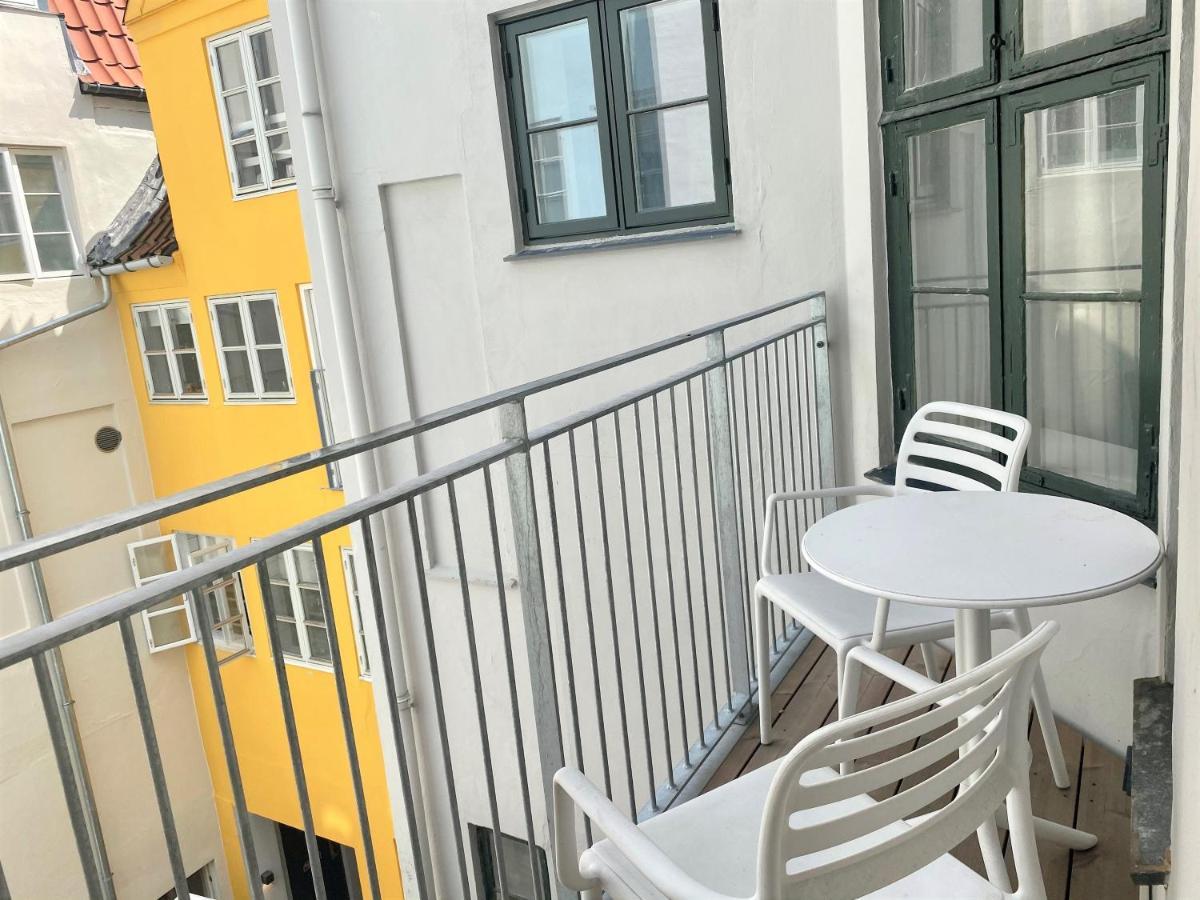 Sanders Regent - Popular Three-bedroom Near Square * København