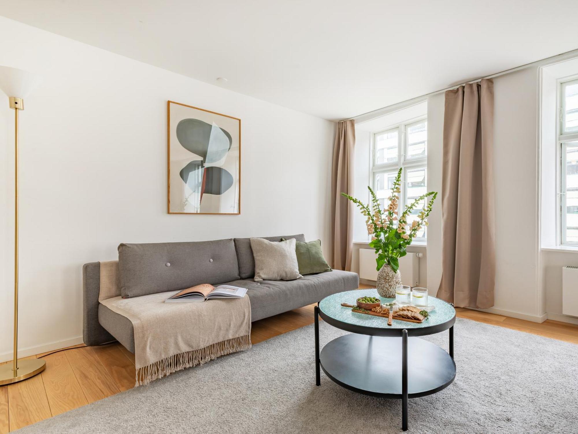 Lejlighed Sanders Regent - Popular Three-bedroom Near Square